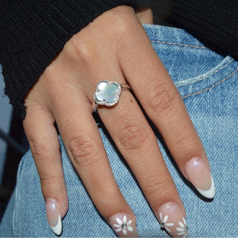 925 Sterling Silver Four Leaf Mother Of Pearl Clover Women Ring